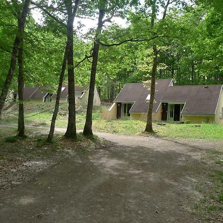 Gites La Foret Chenerailles Exteriör bild